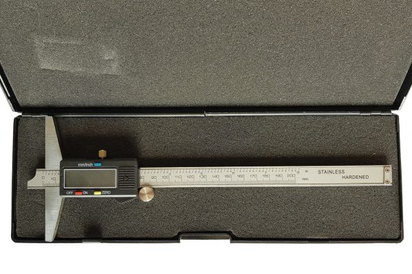 Auto instrumenti un iekārtas - Digital depth caliper | 200 mm (AT-3)
